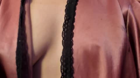 Scarlet  online show from 02/16/26, 09:22