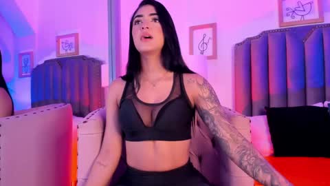              online show from 12/23/24, 11:47