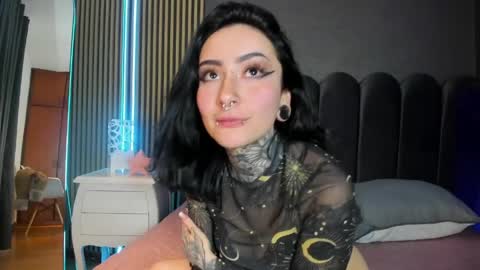 Scarleth online show from 04/21/26, 02:51