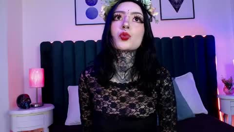 Scarleth online show from 05/01/26, 12:26