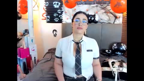 Snapshot of scarleth_swann chatting on 10/24/25, 11:17 scarleth online show from 10/24/25, 11:17