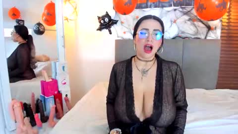 Snapshot of scarleth_swann chatting on 11/02/25, 11:23 scarleth online show from 11/02/25, 11:23