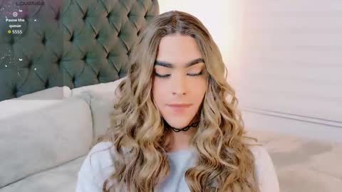 Snapshot of scarleth_sweety chatting on 09/22/25, 12:01 scarleth_sweety online show from 09/22/25, 12:01