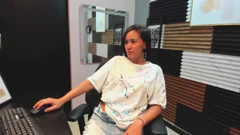 scarlethfoxx_ online show from 07/26/26, 07:54