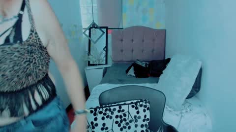 S C A R L E T online show from 01/07/25, 02:51