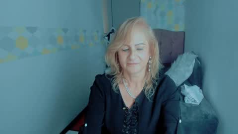 S C A R L E T online show from 01/09/25, 11:45