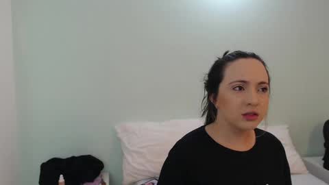 scarlet  online show from 04/10/26, 10:42