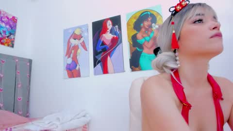 Scarletliz online show from 12/05/25, 07:43