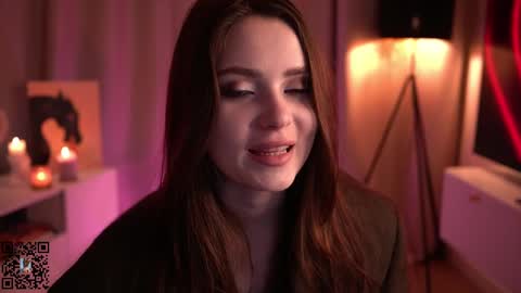 Snapshot of scarletmore chatting on 01/17/25, 11:18 Scarlet online show from 01/17/25, 11:18