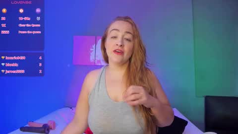 Snapshot of scarletmorgan2218 chatting on 12/01/25, 06:46 Carolina online show from 12/01/25, 06:46