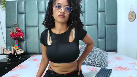 scarlet online show from 10/29/25, 02:25