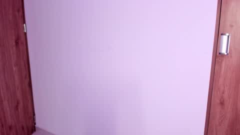 scarletrosee27 online show from 01/16/25, 09:08