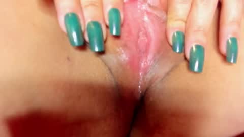 Snapshot of scarlett40_ chatting on 02/04/25, 09:28 scarlett online show from 02/04/25, 09:28