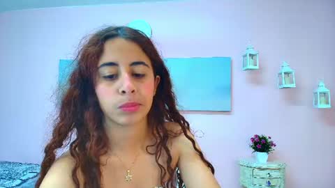 Scarlett online show from 07/17/26, 12:34