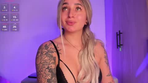 SCARLETT COLLINS online show from 10/16/25, 05:52