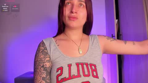 SCARLETT COLLINS online show from 12/18/25, 04:51