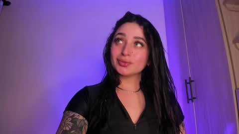 SCARLETT COLLINS online show from 03/22/26, 05:55