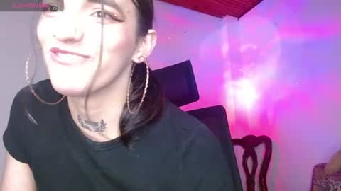 Snapshot of scarlett_crastrawberry chatting on 07/23/26, 06:28 scarlet online show from 07/23/26, 06:28