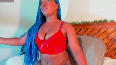 Snapshot of scarlett_diaz17 chatting on 01/22/25, 11:56 Mariana online show from 01/22/25, 11:56