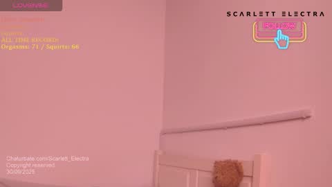 Snapshot of scarlett_electra chatting on 09/30/25, 04:12 SCARLETT ELECTRA  -  online show from 09/30/25, 04:12