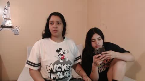 Snapshot of scarlett_evance chatting on 07/05/26, 02:40 Scarlett and Jazmin online show from 07/05/26, 02:40
