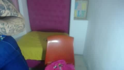 Snapshot of scarlett_keaty chatting on 11/05/25, 08:31 scarlett online show from 11/05/25, 08:31