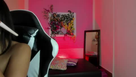 scarlett_lune online show from 05/23/26, 06:45