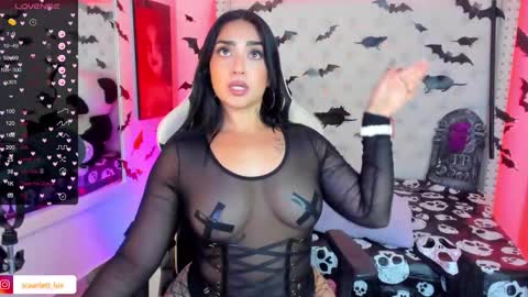 Snapshot of scarlett_luv chatting on 11/01/25, 04:36 Kim online show from 11/01/25, 04:36