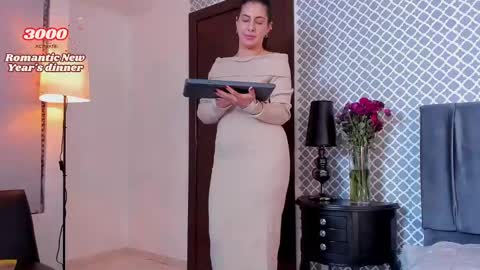 Snapshot of scarlett_moore_ chatting on 12/29/24, 07:53 Scarlett online show from 12/29/24, 07:53