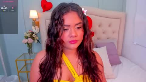 Snapshot of scarlett_rouss_ chatting on 09/21/25, 03:30 Scarlett online show from 09/21/25, 03:30