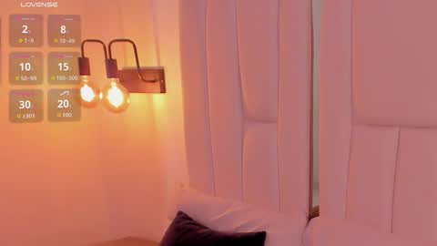 Snapshot of scarlett_rouss_ chatting on 02/19/26, 06:26 Scarlett online show from 02/19/26, 06:26