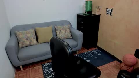 Scarlett sax online show from 11/23/25, 01:49