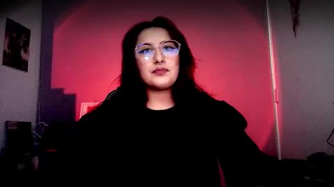 Snapshot of scarlett_sen chatting on 12/22/25, 07:11 Mistress Scarlett online show from 12/22/25, 07:11