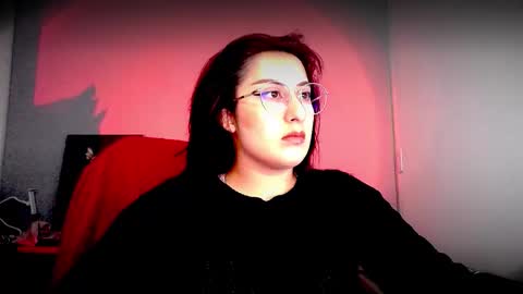 Snapshot of scarlett_sen chatting on 02/17/26, 01:07 Mistress Scarlett online show from 02/17/26, 01:07
