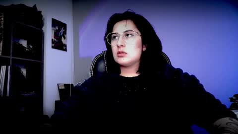 Snapshot of scarlett_sen chatting on 03/26/26, 07:30 Mistress Scarlett online show from 03/26/26, 07:30