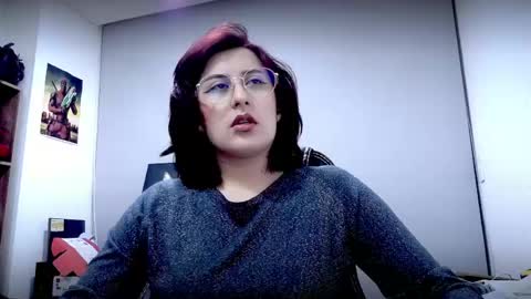 Snapshot of scarlett_sen chatting on 04/17/26, 02:53 Mistress Scarlett online show from 04/17/26, 02:53