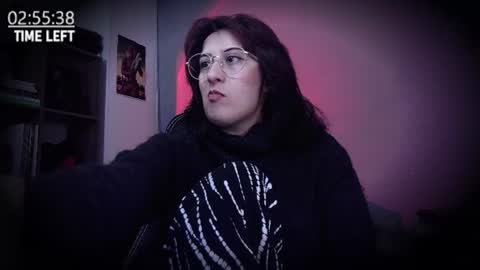 Snapshot of scarlett_sen chatting on 06/17/26, 03:02 Mistress Scarlett online show from 06/17/26, 03:02