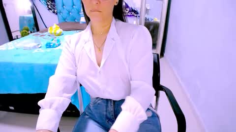 scarlet online show from 02/09/26, 01:37