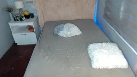    online show from 03/09/25, 05:22