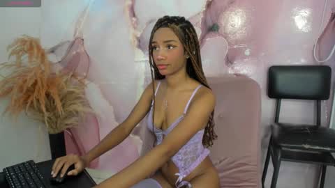 Snapshot of scarlett_star01 chatting on 10/20/25, 02:06 scarlett_star01 online show from 10/20/25, 02:06