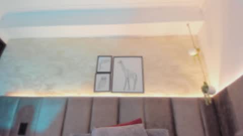 Snapshot of scarlett_vegga chatting on 02/26/25, 06:15 Scarlett online show from 02/26/25, 06:15