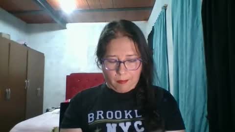 scarlett_widow online show from 11/16/25, 03:01