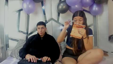 Snapshot of scarlettandlucas chatting on 02/04/26, 01:17 Scarlett and Lucas online show from 02/04/26, 01:17