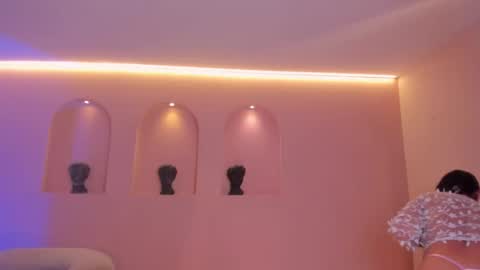 Snapshot of scarlettboss_ chatting on 11/20/25, 10:59 Scarlett online show from 11/20/25, 10:59