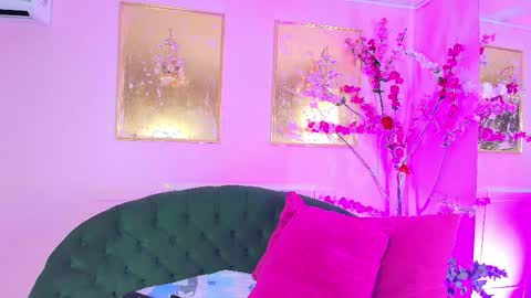 SCARLETTE online show from 03/31/26, 08:31