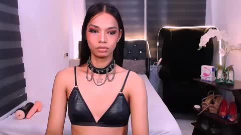 Snapshot of scarlette_sluttish_princess chatting on 02/28/25, 11:36 scarlette online show from 02/28/25, 11:36