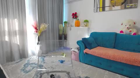 Scarlett online show from 10/30/25, 06:37