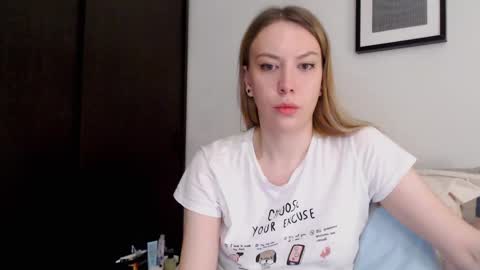 Snapshot of scarlettford chatting on 10/26/25, 05:08 Scarlett online show from 10/26/25, 05:08