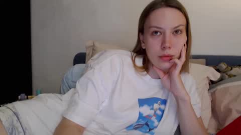 Snapshot of scarlettford chatting on 10/29/25, 03:03 Scarlett online show from 10/29/25, 03:03