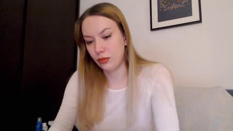 Snapshot of scarlettford chatting on 01/08/26, 07:05 Scarlett online show from 01/08/26, 07:05